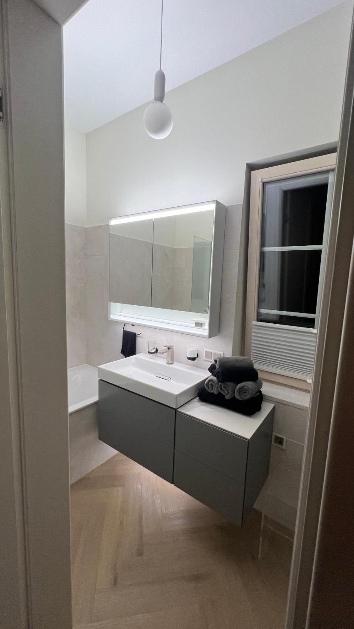 Daina Apartments Self Check-In Vilnius Luaran gambar