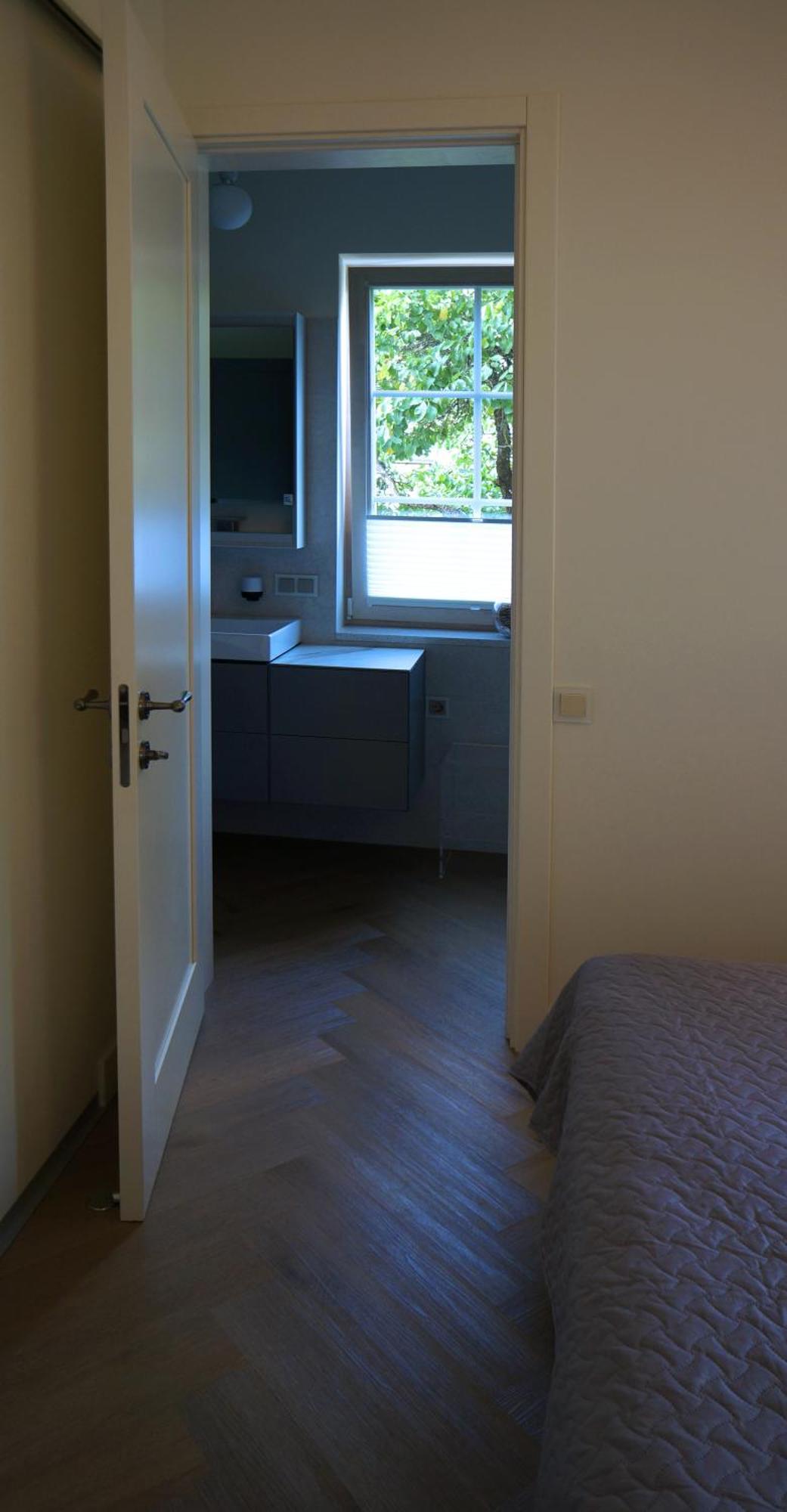 Daina Apartments Self Check-In Vilnius Luaran gambar